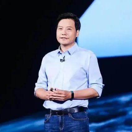 雷军YU7售价25万遭林斌质疑，真实价格会是多少？