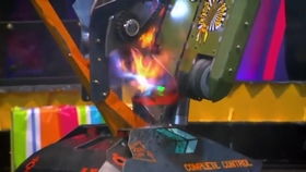 《战争机器人：前线》全新赛季「爆能风暴」来袭！VOLTA蜘蛛泰坦强势登场！