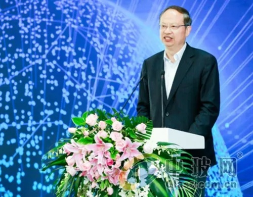 硅基生命崛起：中国移动董事长预测新人口红利时代