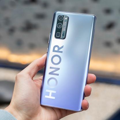 华为PC霸榜第二！鸿蒙PC微信公测，App激增新体验