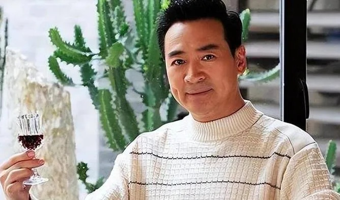 寇振海揭秘：年龄差婚姻的幸福秘诀！