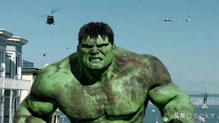 绿巨人怒批亿万富翁：揭示美国问题根源！