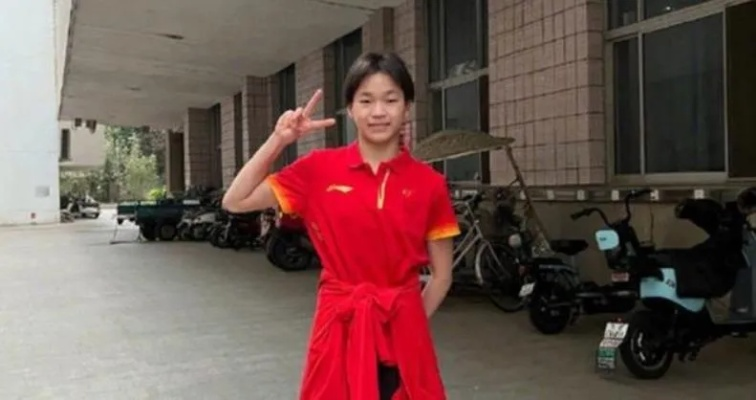 全红婵网约车高喊：师傅别动！国宝级操作引热议