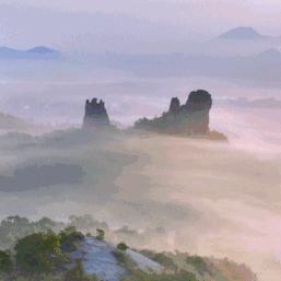 《火山仙子养成记：神秘美少女传奇》