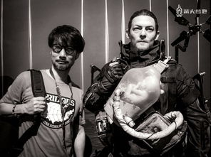 《小岛秀夫写真揭秘：潮流游戏界抽象潮男风采》