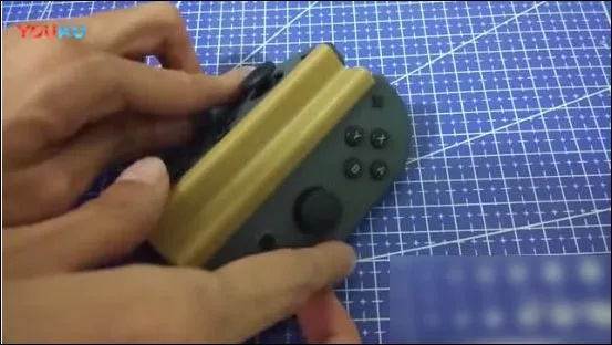 Switch 2保护壳手柄易掉？配件厂竟怪玩家握姿！