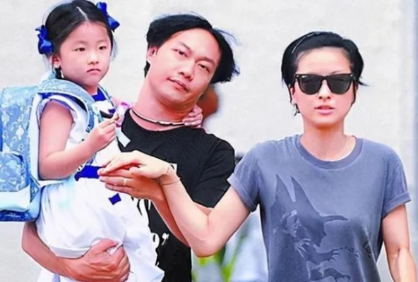 陈奕迅女儿出道引热议：力挺爸爸新星之路