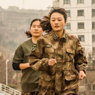 揭秘：村里首位“国防生”的文化国防之旅，揭秘不为人知的幕后！