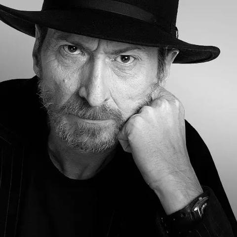 《死亡搁浅2》摄影揭秘：宝宝洛萌态十足，独家幕后花絮曝光！