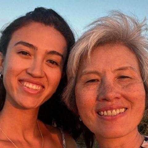 《银与绯归乡诺亚阵容搭配攻略：高效配队技巧揭秘》