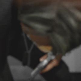 《死亡搁浅2》真人版再现！街头送货“弩哥”还原度爆表