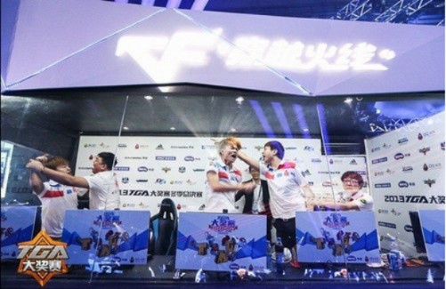 《Mok北京核聚变夺冠，直通EWC赛段巅峰》