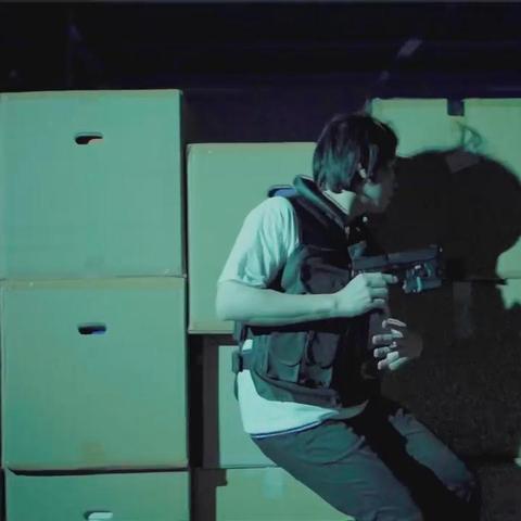 《合金装备3重制版》鳄鱼装潜行DLC：趣味玩法大揭秘！