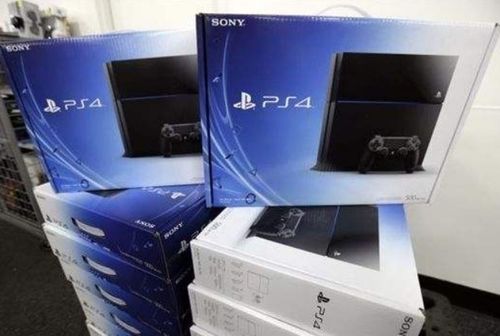 PS联动LISA引争议：索尼投资游戏还是做秀？