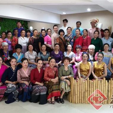 《怪物乐土时装获取攻略：揭秘获取位置与技巧》