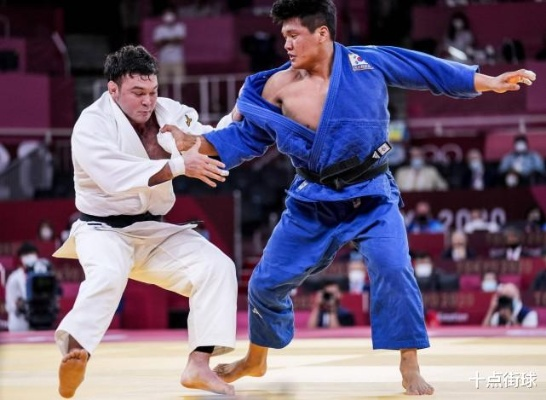 游戏会社社长76岁柔道夺冠！官方游戏大促狂欢🎉