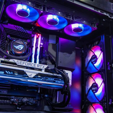 《机甲狂潮！《机甲战魔》神话新篇核聚变震撼来袭》