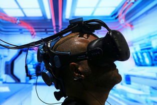 脑机接口新突破：马斯克方案遭院士炮轰，揭秘未来科技差距