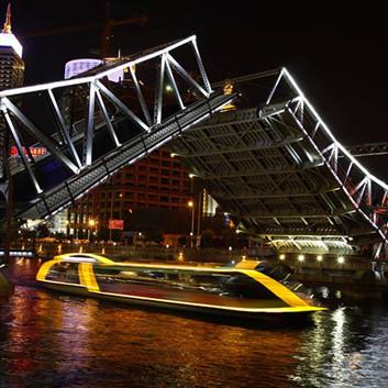 解限机官网揭秘：独家地址分享，畅玩无阻！