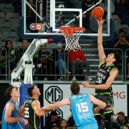 《心之眼》新版本揭秘：揭秘“破坏者”真相，重燃战火！