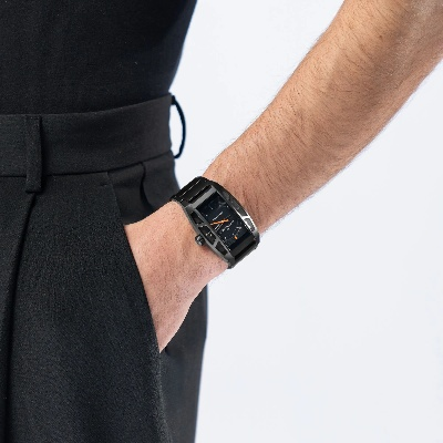 《死亡搁浅2》联名腕表全球发售！限量2000枚，抢购从速