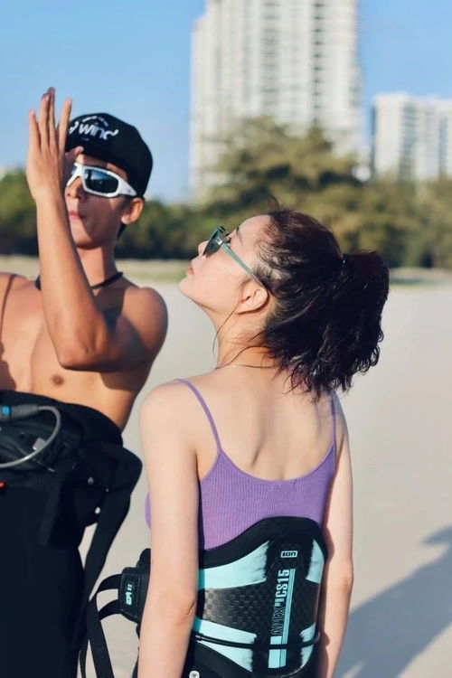 《黑袍》喜美子比基尼秀身材，辣眼瞬间！