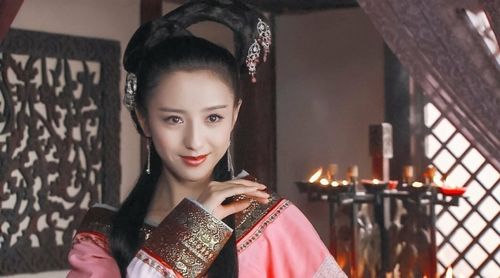 盛世天下女帝风采：绝世俊男靓女惊艳亮相