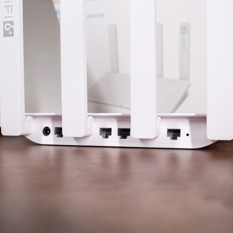 小米路由器减配疑云：官方客服回应不影响性能真相揭秘