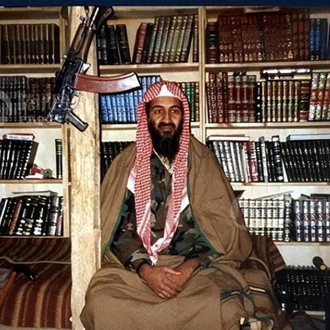 《毒气突击队》截图曝光：自定义系统全面升级，玩法无限！