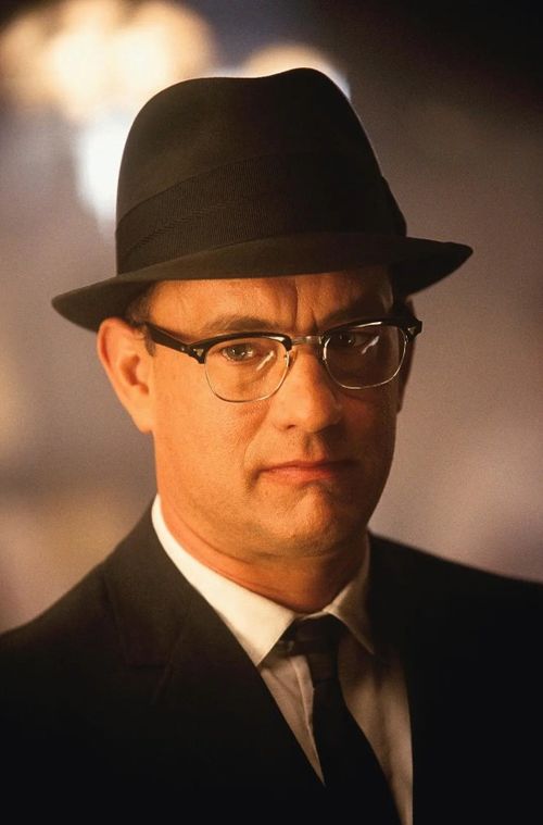 汤姆·汉克斯69岁生日：美国精神传奇再续篇章