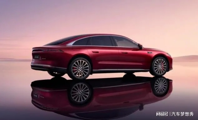 古天乐A9L001车主揭秘：空间巨无霸，心动之选！