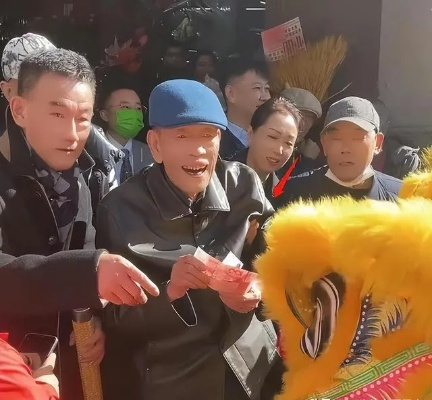 杨少华离世前剪彩现场曝光，店家直言：未见异常！