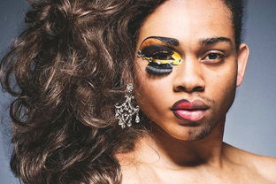 变性美女亨特·莎弗新照：淡妆雌雄难辨，浓妆英气十足