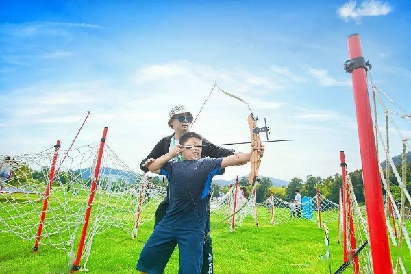 《羊蹄山火枪盛宴：多样玩法，枪林弹雨等你来战》