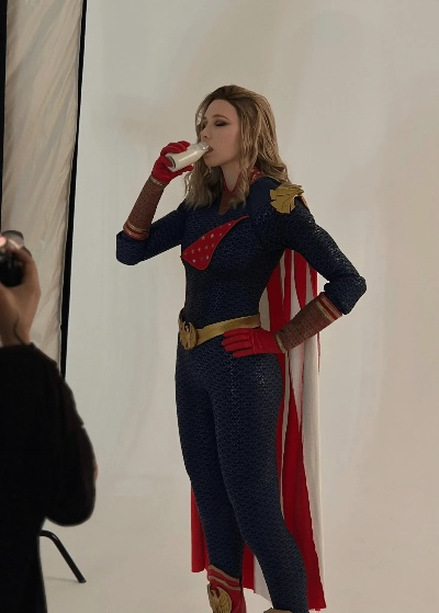 COS祖国人演绎《超人》引热议，阿祖点赞：COS绝了！