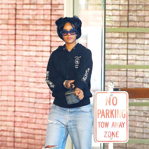 侃爷深情回馈：中国粉丝翘首以盼新演唱会