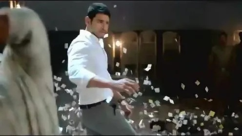 《超人印度删减片段揭秘：经典场面引争议》