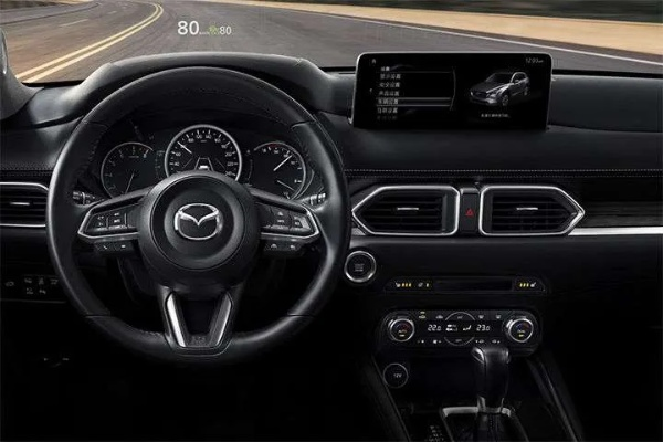 马自达CX-5大揭秘：实体按键消失之谜，科技革新还是妥协？