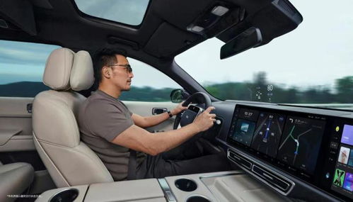 《李想曝光理想i8内饰：揭秘与媒体无关的神秘细节》