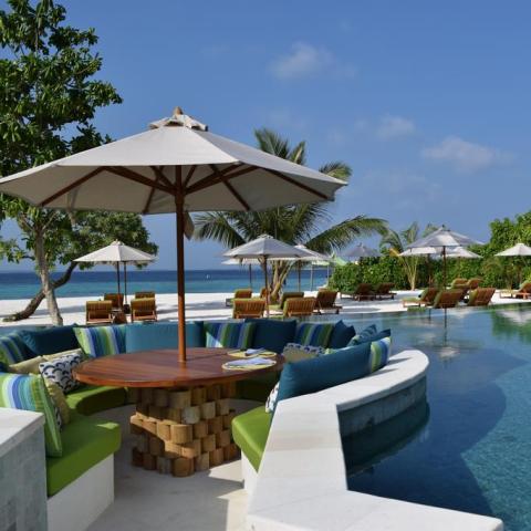 《死亡岛2花俏皮箱钥匙速寻攻略》