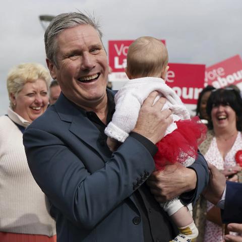 《胜利女神2025国服PC版下载攻略，新希望地址速查》