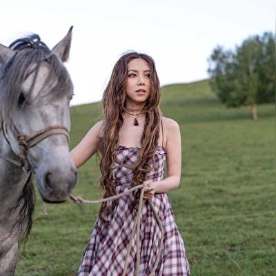 邓紫棋演唱会座位图引争议，官方致歉！粉丝热议