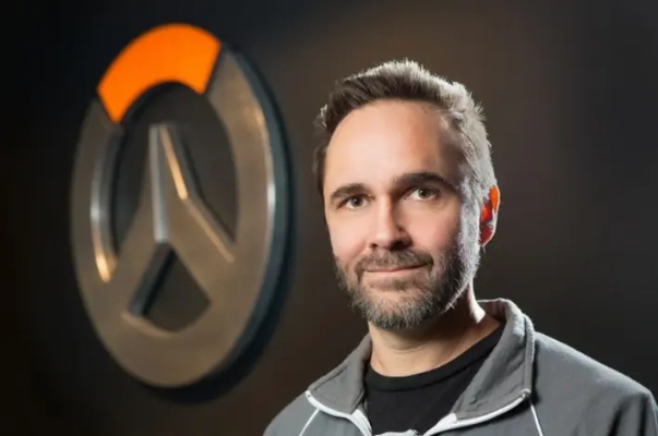 《反恐精英》之父V社离职反思：后悔当初决定？