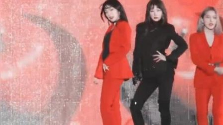 韩国女团越南冲突现场！惊爆综艺幕后真相