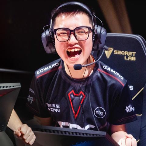 《无畏契约手游》测试资格大增！150%返利活动来袭，揭秘独家福利！