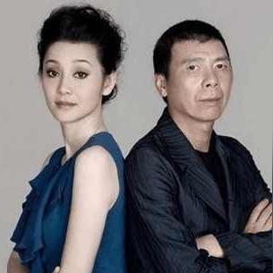 姜文葛优长发造型电影，揭秘票房爆火秘诀！