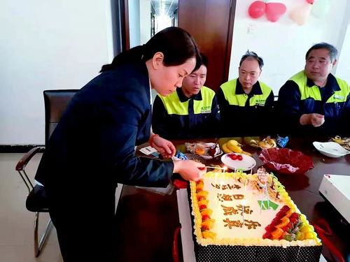 《帕鲁台地高效收集攻略：掌握这些技巧！》