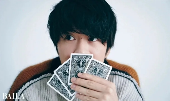 田中圭扑克大赛夺冠：1670万日元大奖等你来拿！