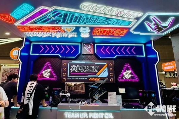 BW2025技嘉AORUS战力觉醒，次元突破！揭秘电竞狂潮背后的硬核秘密