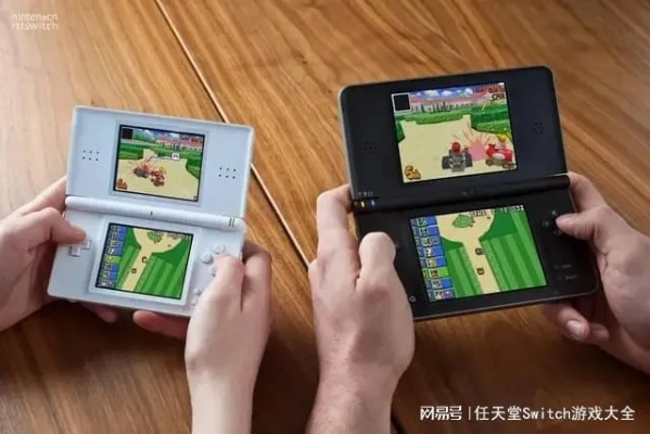 国货新宠！NS+NDS融合，4300元可变形掌机惊艳亮相